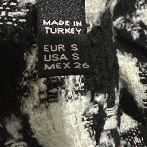 165 ZARA | Turkey EUC Black and White Checkered Long Sleeve Dress (size S) - Picture 10 of 14